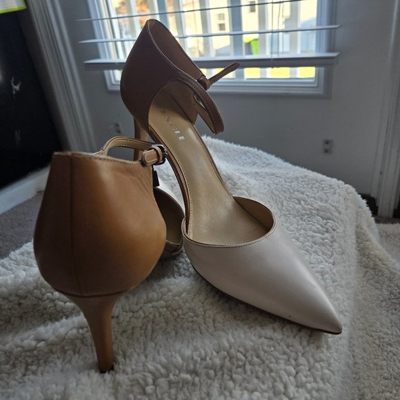 Coach 3.5' Heels Two-Tone - Picture 6 of 15